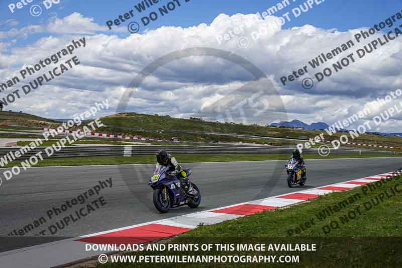 cadwell no limits trackday;cadwell park;cadwell park photographs;cadwell trackday photographs;enduro digital images;event digital images;eventdigitalimages;navarra;no limits trackdays;peter wileman photography;racing digital images;trackday digital images;trackday photos